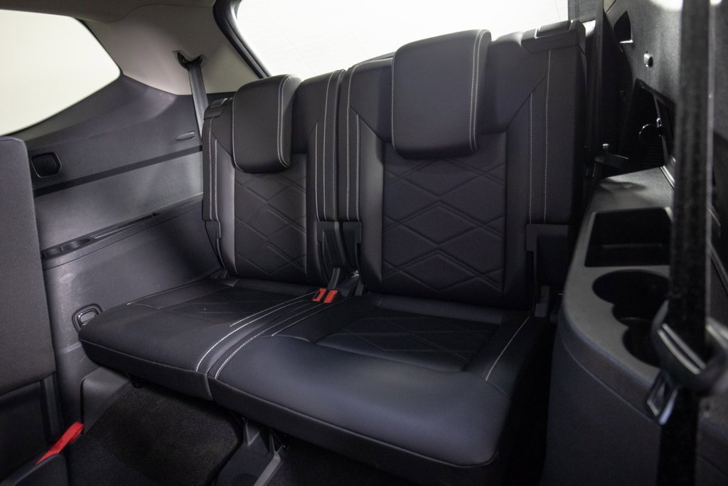 Used 2025 Volkswagen Atlas SE image 9