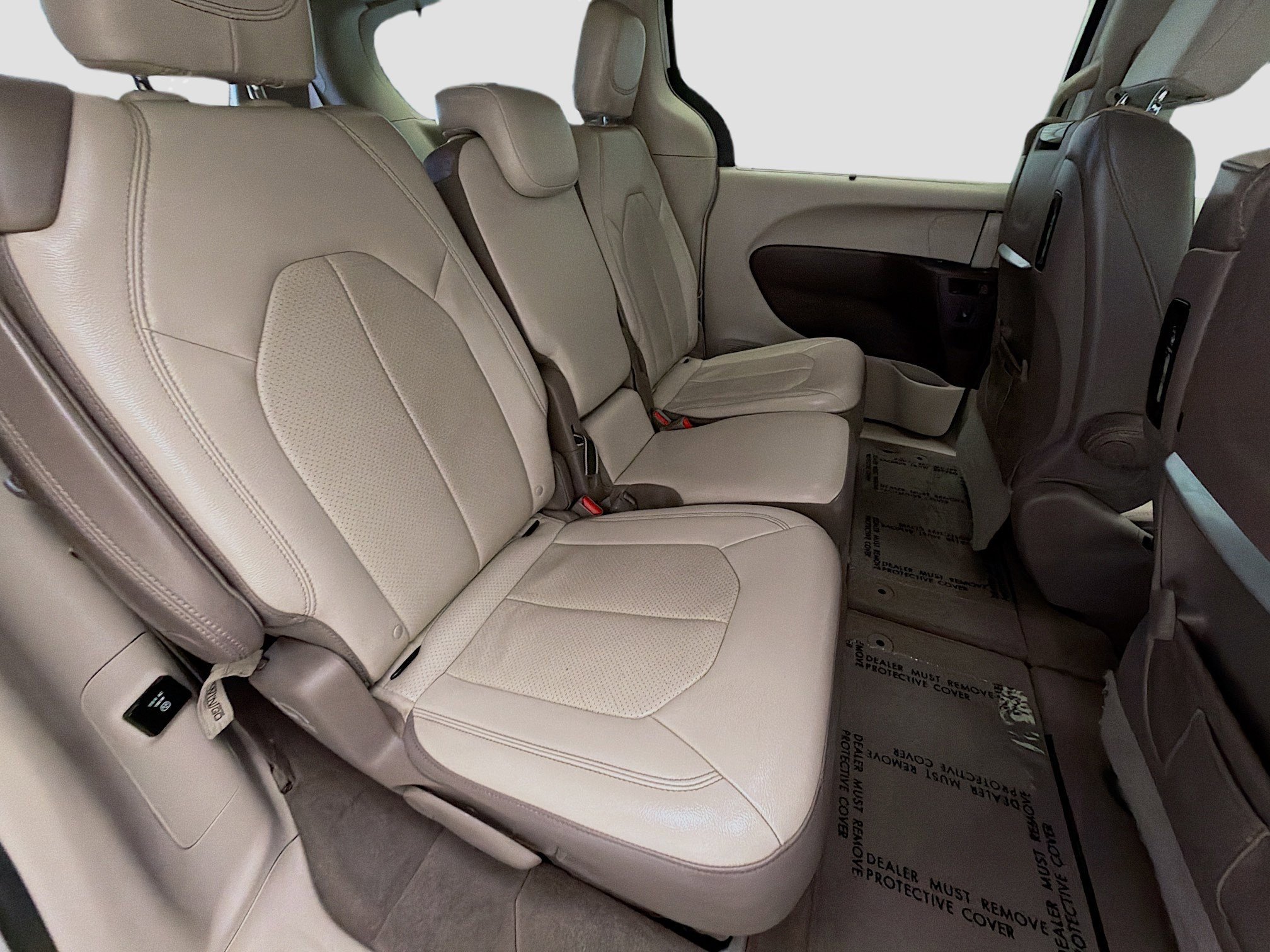 Used 2018 Chrysler Pacifica Touring-L Plus w/ Advanced Safetytec Group image 15