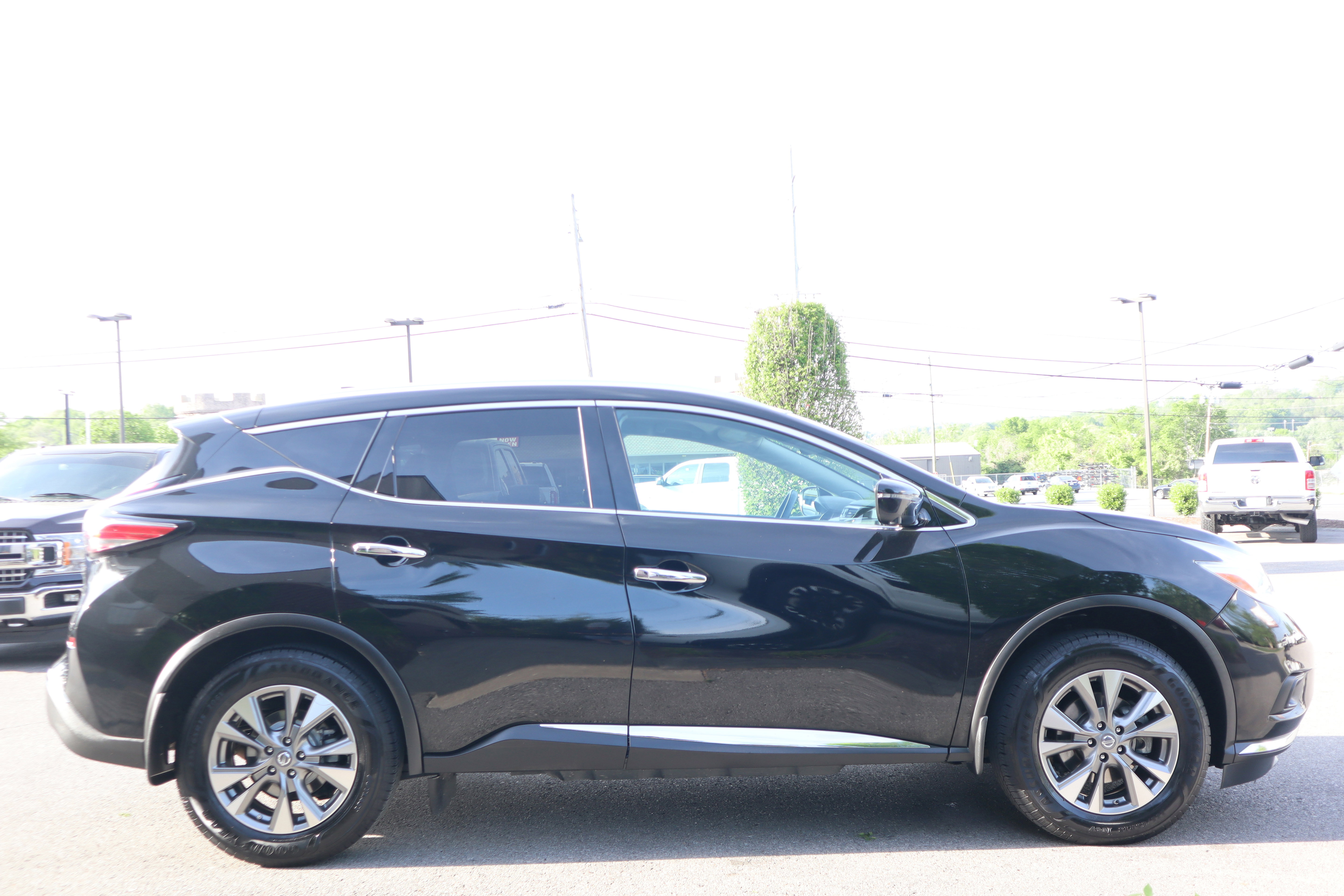 Used 2017 Nissan Murano SL image 6