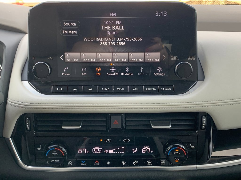 Used 2023 Nissan Rogue SL w/ SL Premium Package image 17