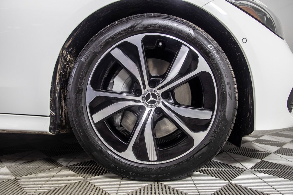 Used 2025 Mercedes-Benz CLE 300 4MATIC Cabriolet image 38