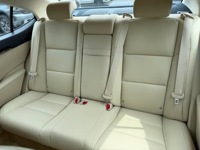 Used 2013 Lexus ES 350 w/ Premium Pkg FWD image 18