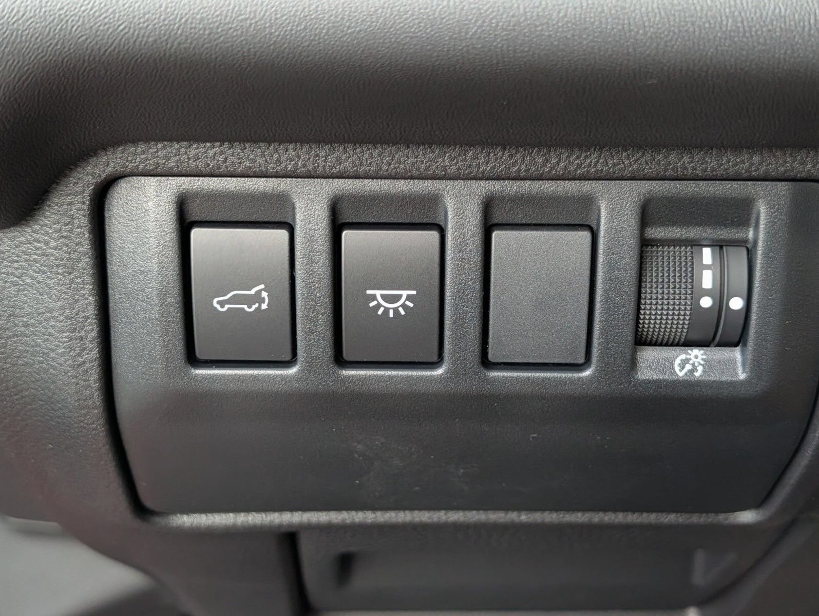 New 2026 Subaru Ascent Limited AWD/4WD image 12