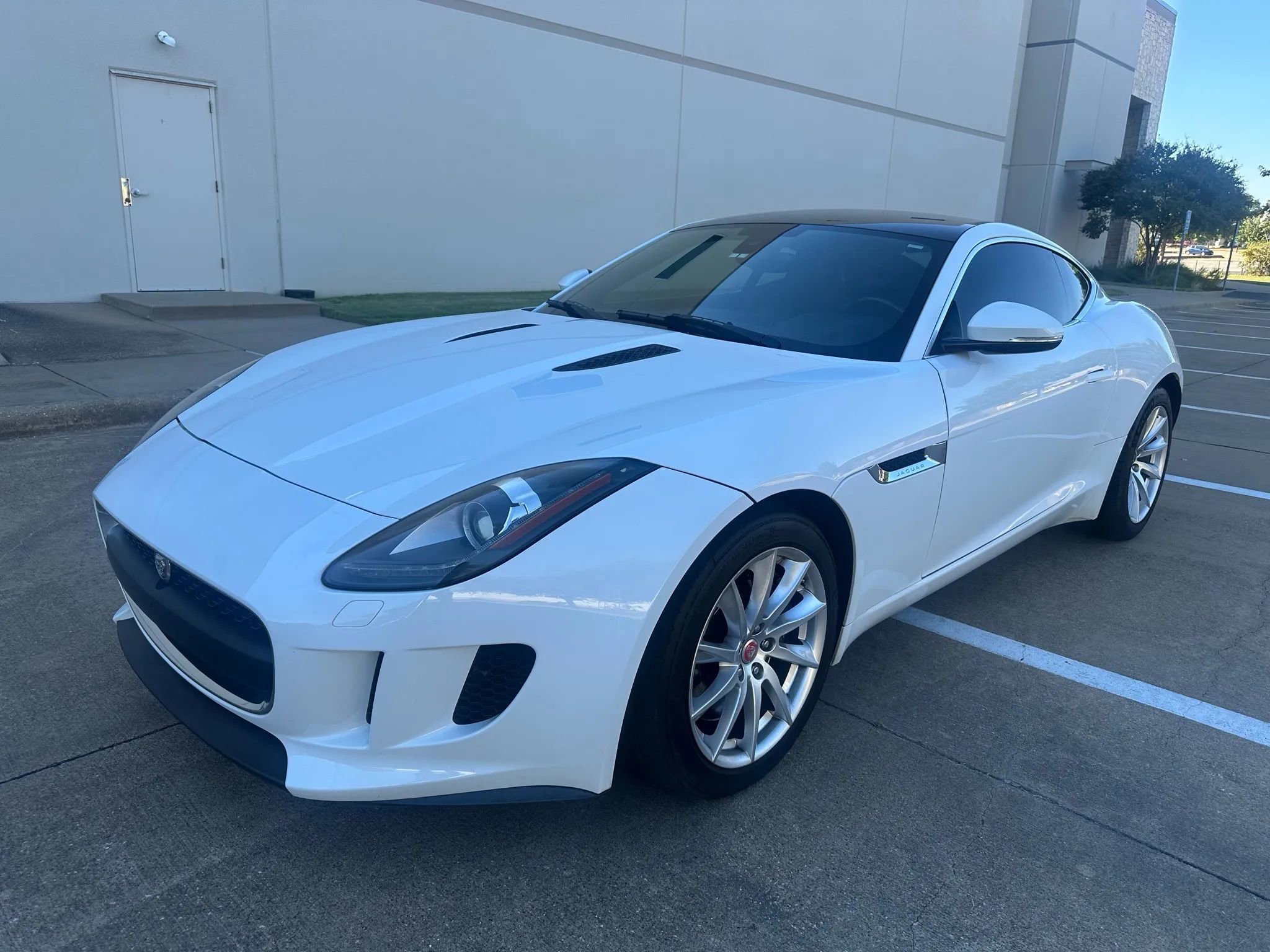 Used 2016 Jaguar F-TYPE Coupe image 1
