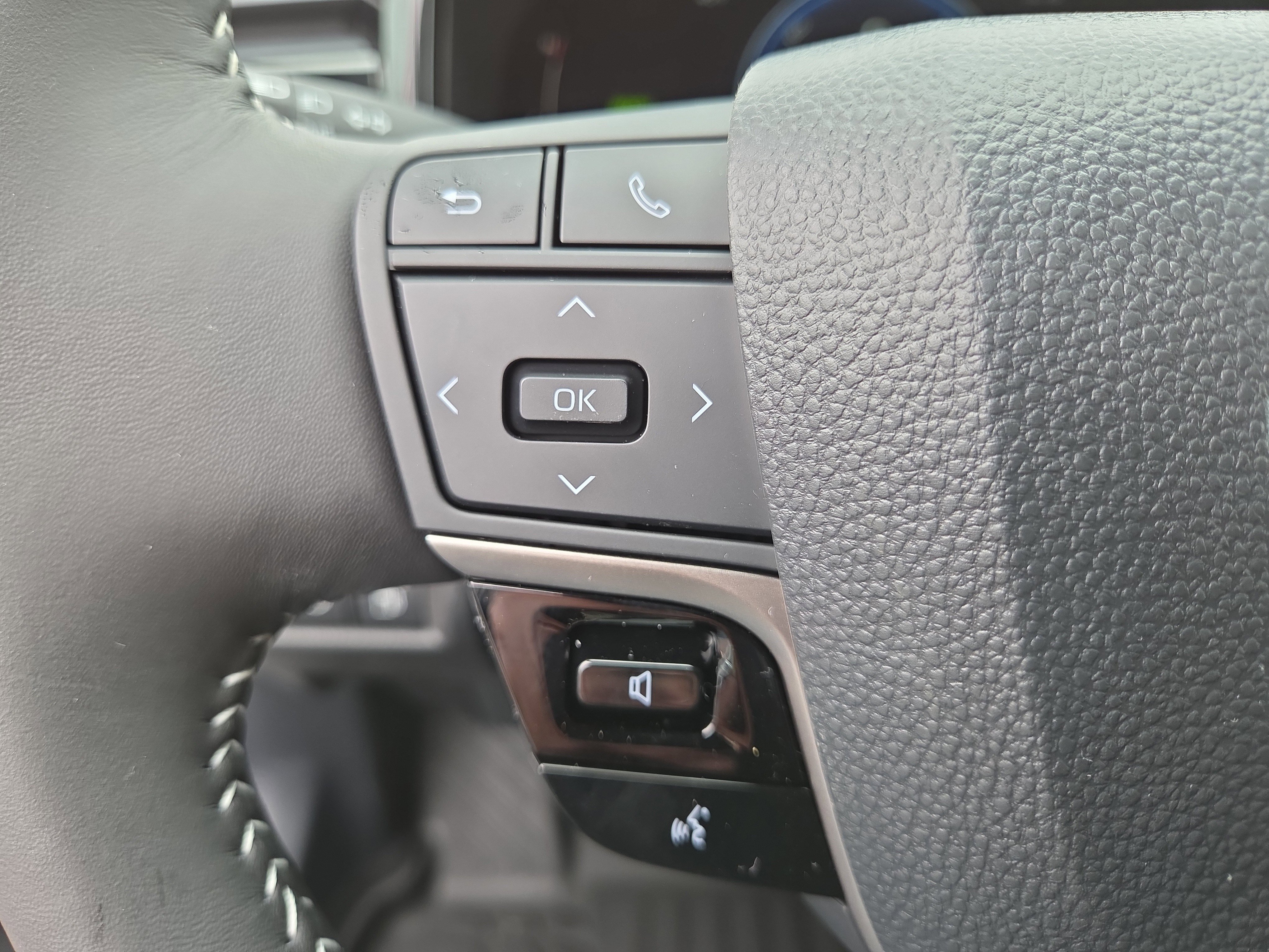 Certified 2026 Toyota Camry SE FWD image 26