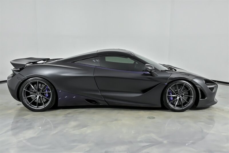 Used 2019 McLaren 720S RWD image 16