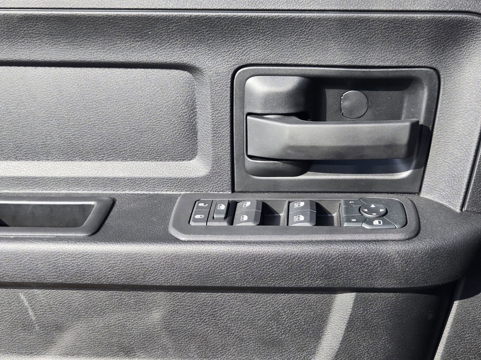 New 2026 RAM 3500 Tradesman image 25