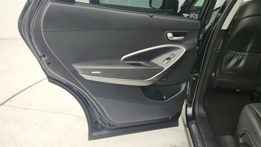 Used 2018 Hyundai Santa Fe Limited image 31