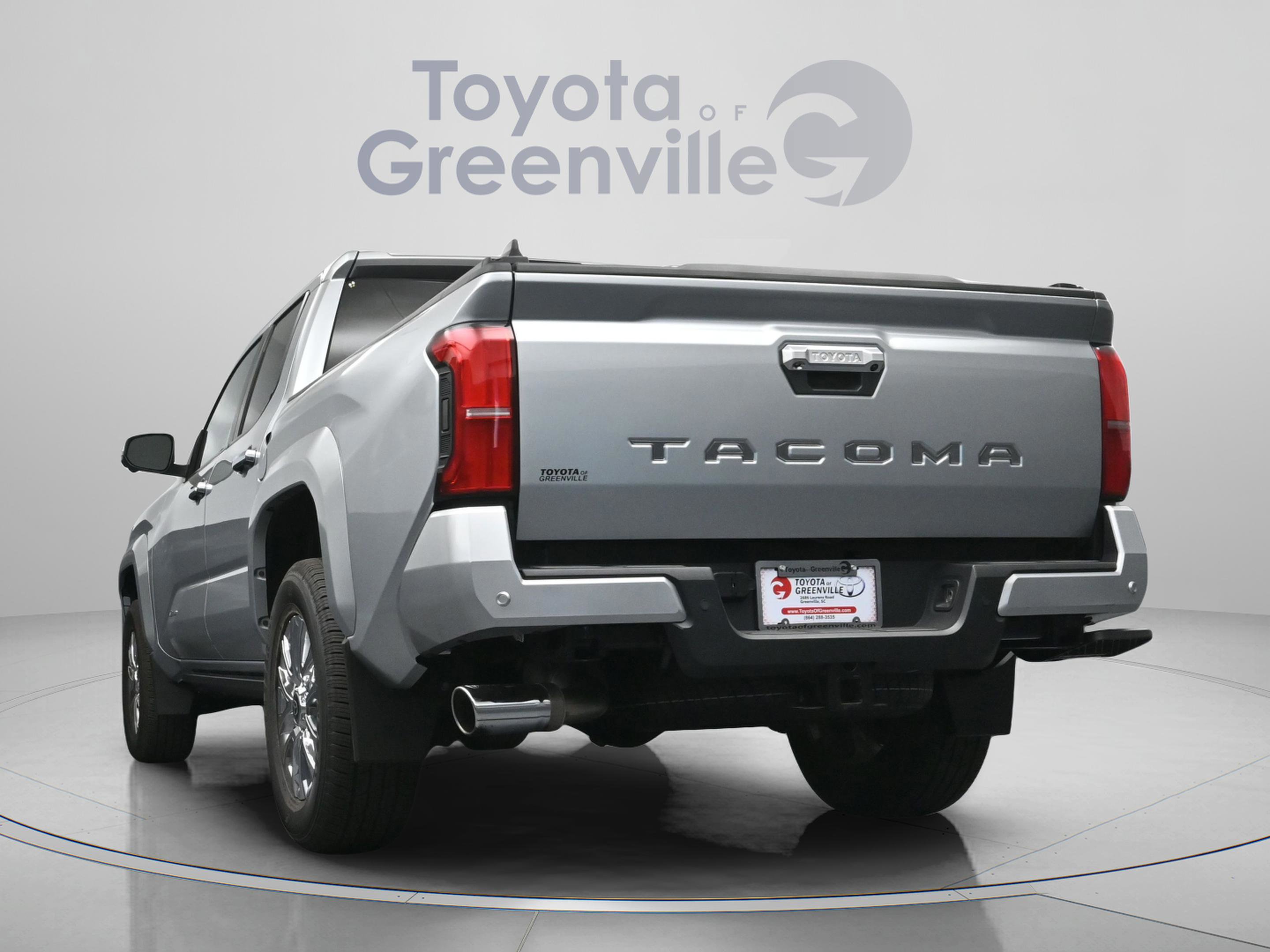 Used 2025 Toyota Tacoma Limited AWD/4WD image 11