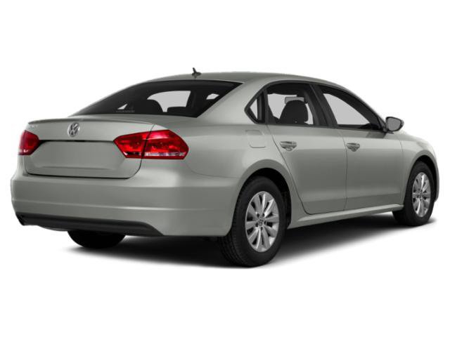 Used 2015 Volkswagen Passat TDI SEL Premium FWD image 2