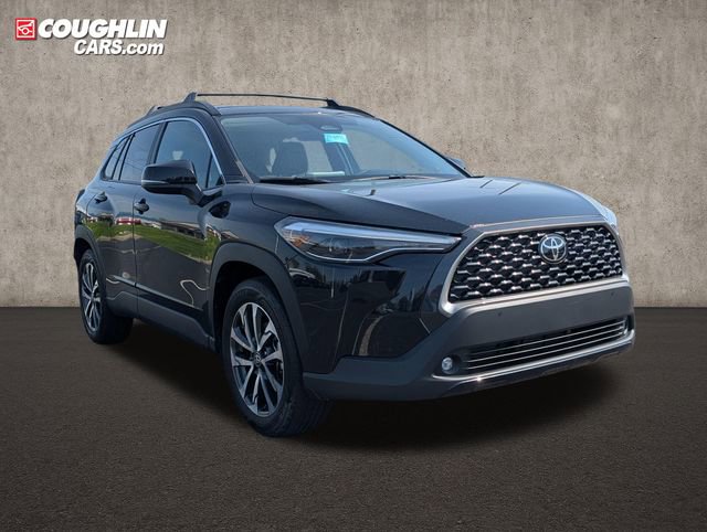 Used 2023 Toyota Corolla Cross XLE w/ Convenience Package