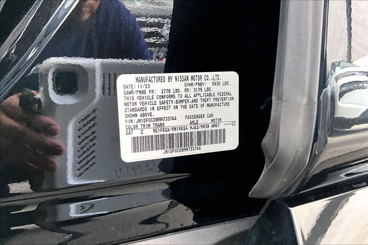 Used 2024 Nissan Ariya AWD image 33