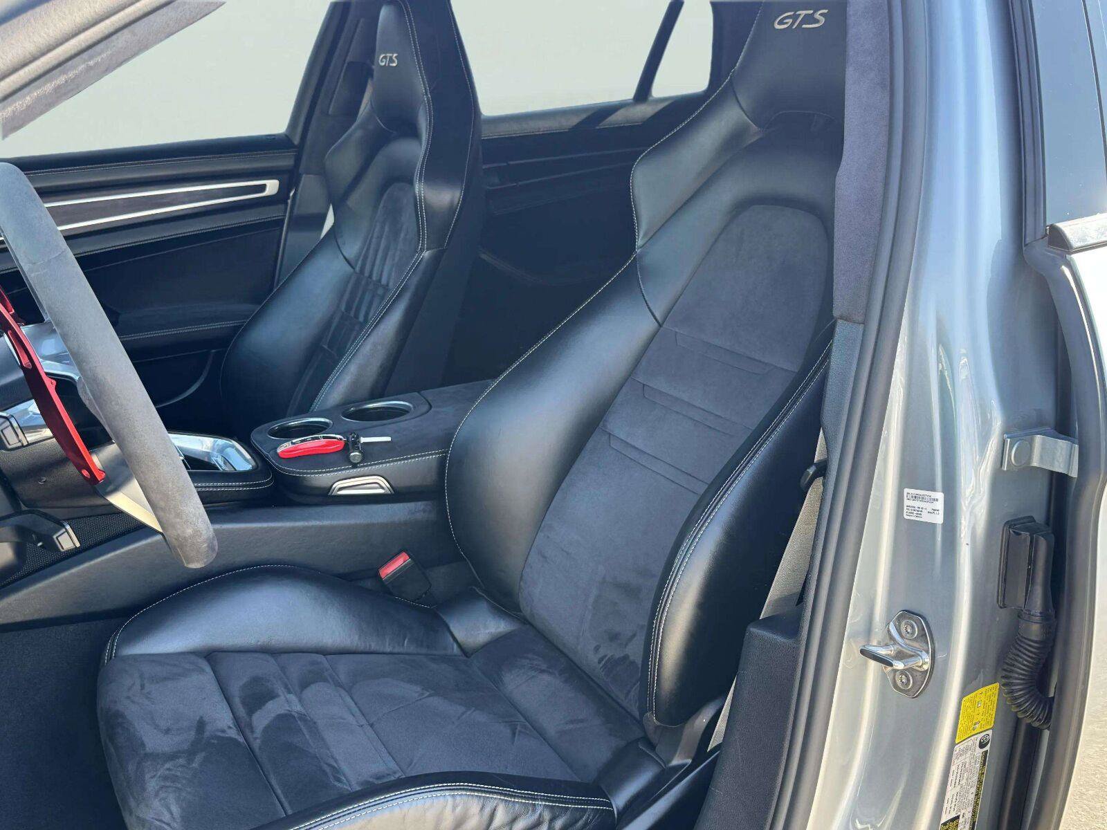 Used 2020 Porsche Panamera GTS AWD/4WD image 19