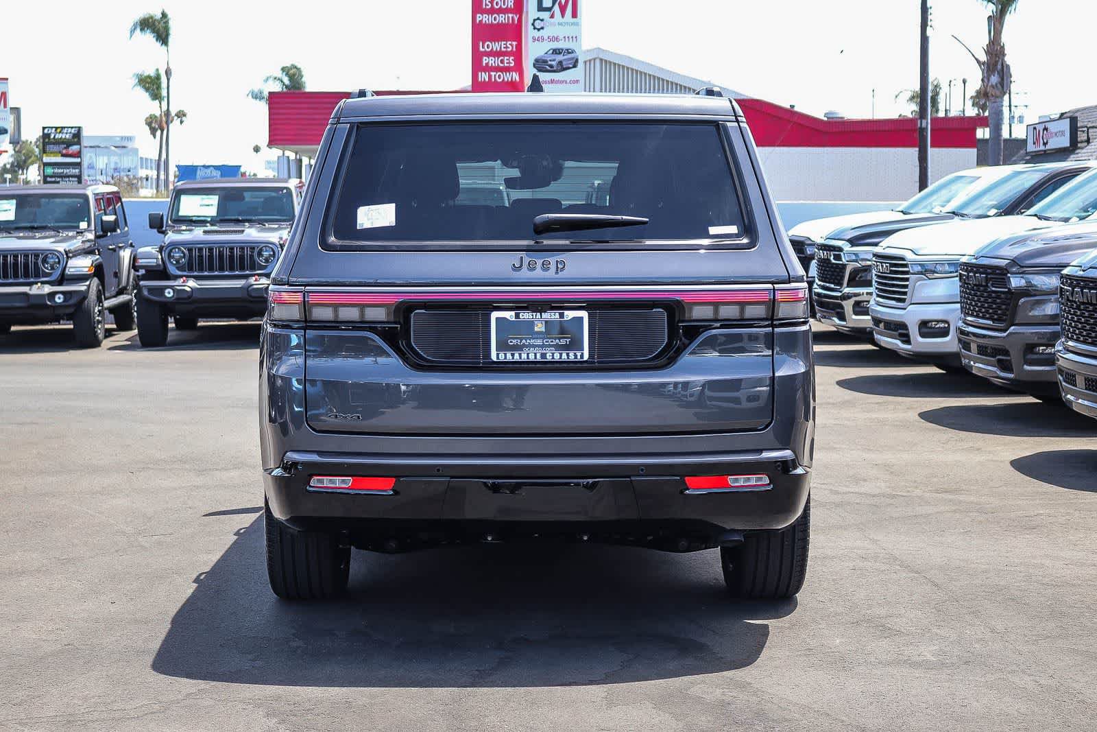 New 2026 Jeep Grand Wagoneer Limited AWD/4WD image 5