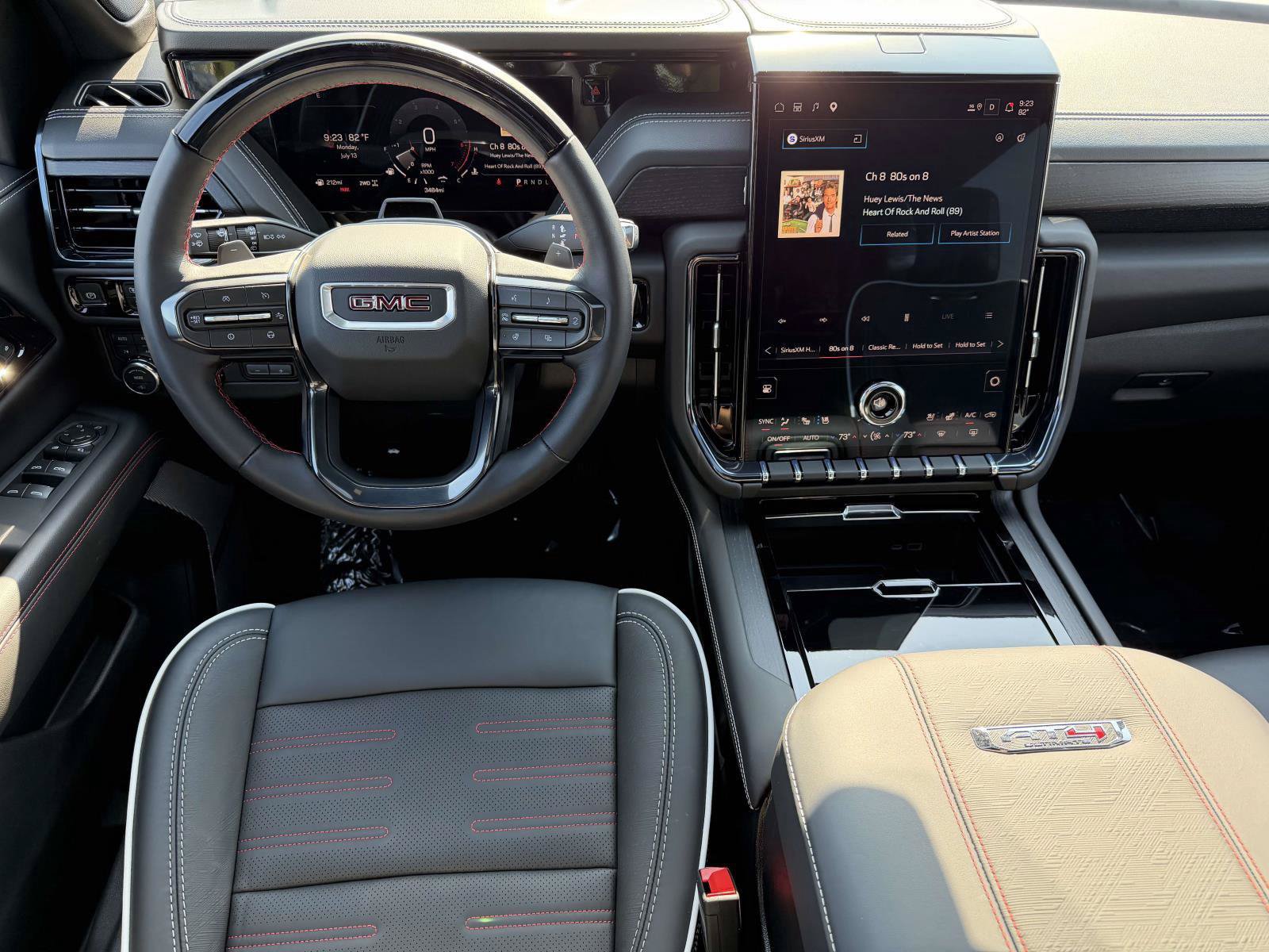 Used 2026 GMC Yukon AT4 Ultimate w/ LPO, Floor Liner Package AWD/4WD image 11