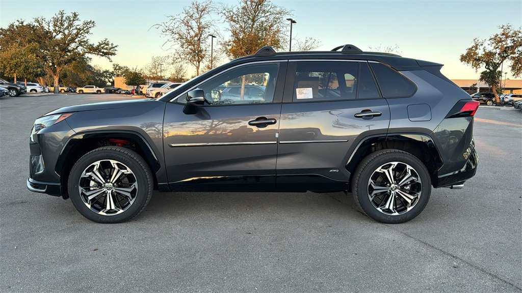 New 2025 Toyota RAV4 XSE image 4