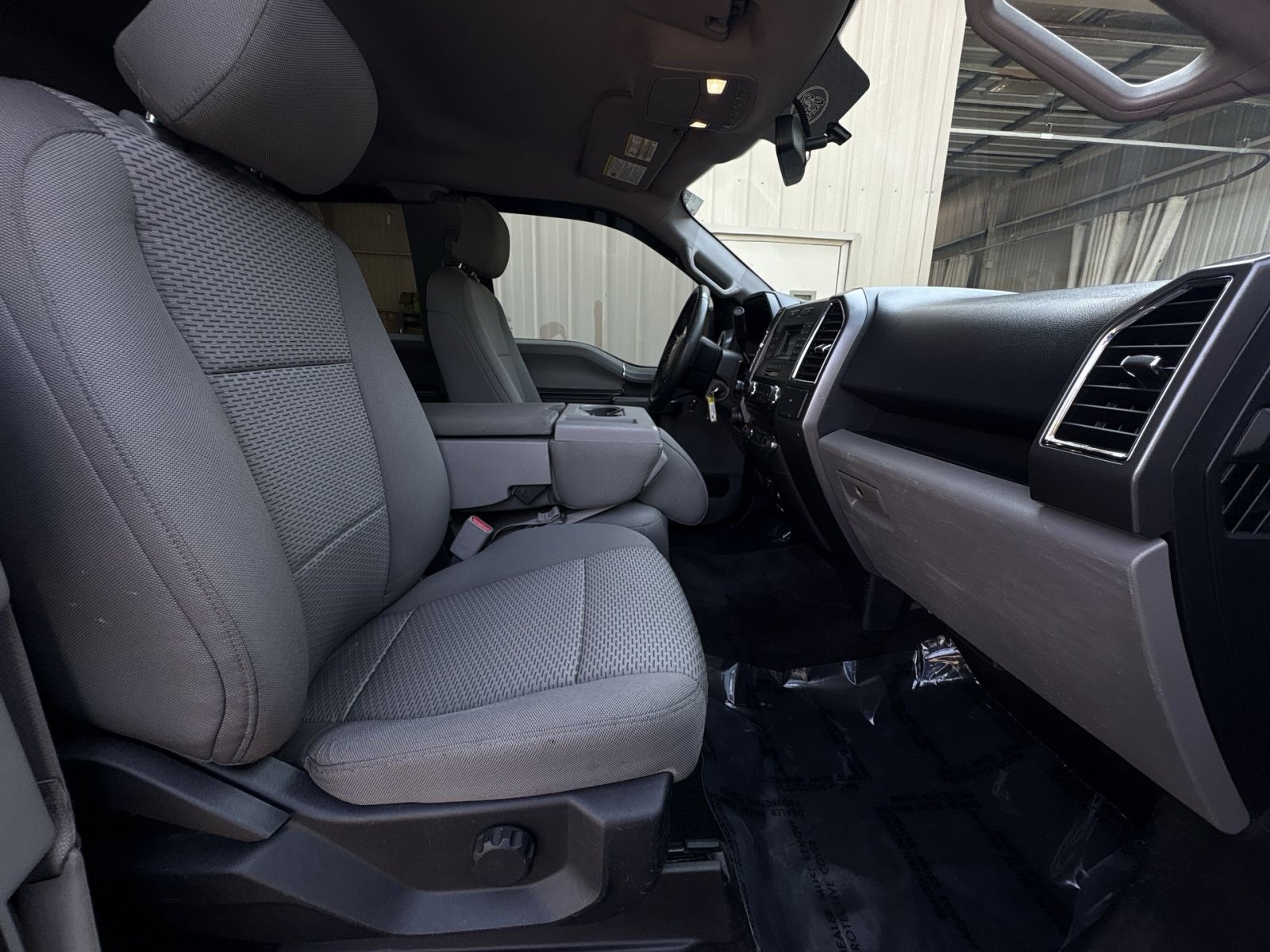Used 2016 Ford F150 XLT w/ Equipment Group 301A Mid AWD/4WD image 25