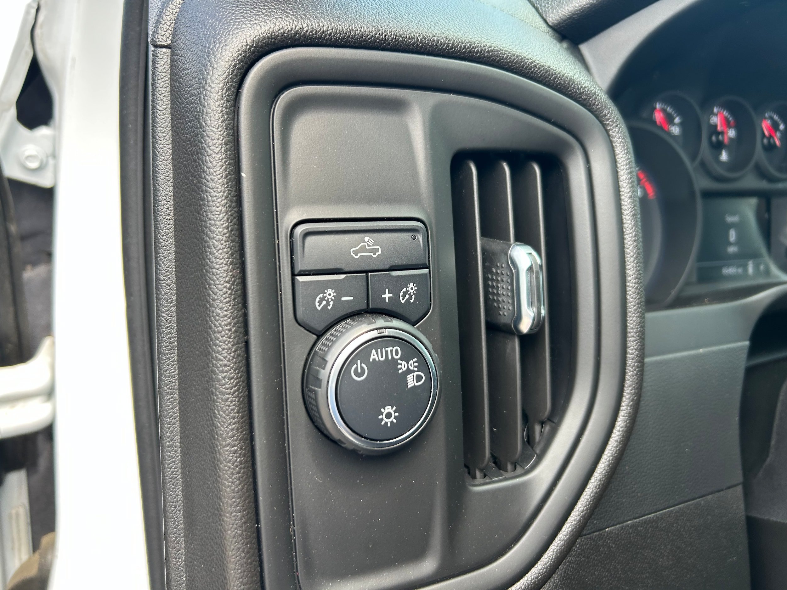 Used 2021 Chevrolet Silverado 2500 W/T w/ WT Convenience Package RWD image 12