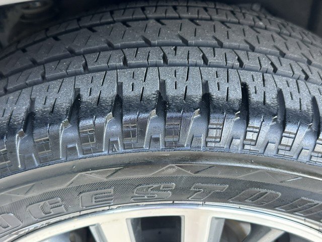 Used 2021 Nissan Armada SL w/ Captain's Chairs Package image 28