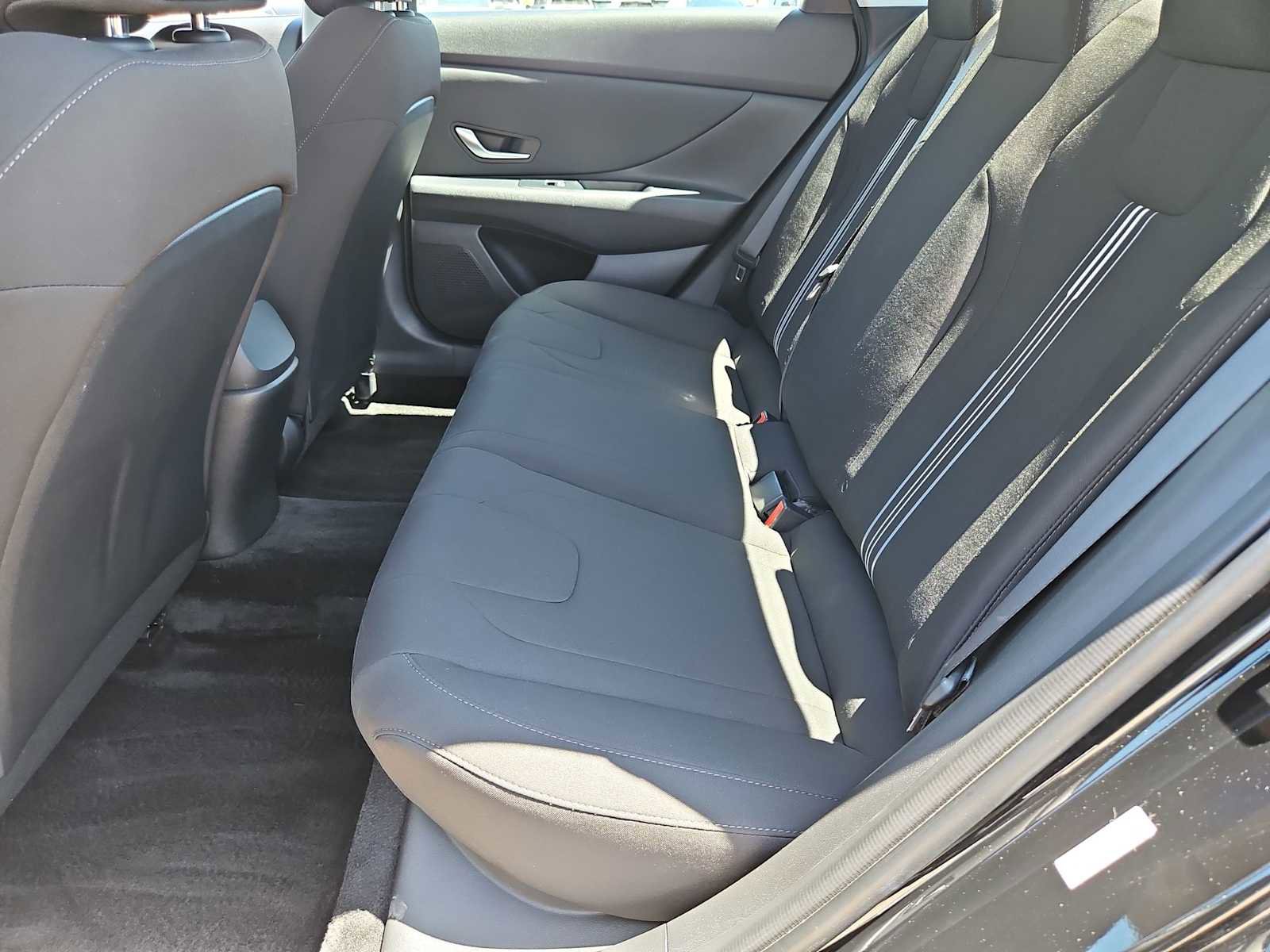 Certified 2023 Hyundai Elantra SEL w/ Convenience Package FWD image 19