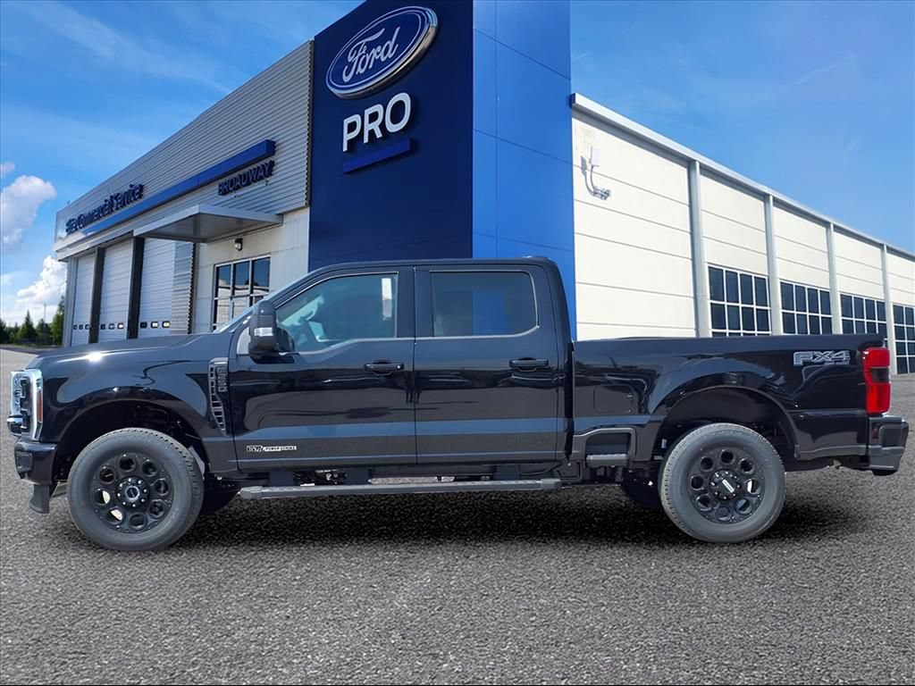 New 2026 Ford F250 Lariat w/ Black Appearance Package AWD/4WD image 21