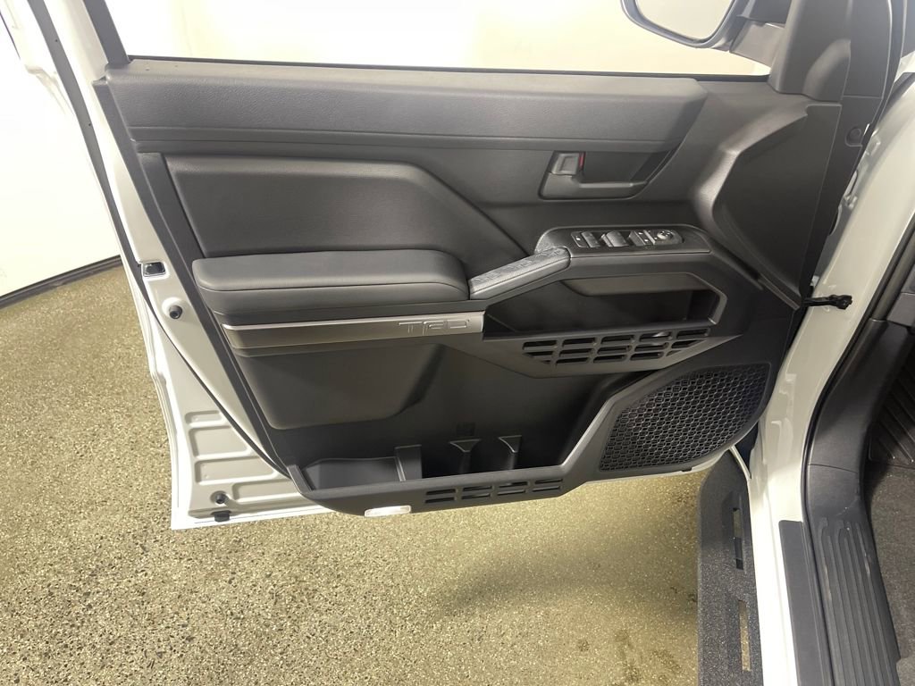 New 2026 Toyota 4Runner TRD Sport image 17