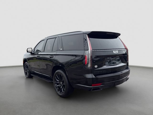 Used 2023 Cadillac Escalade Sport w/ LPO, ONYX Package image 4