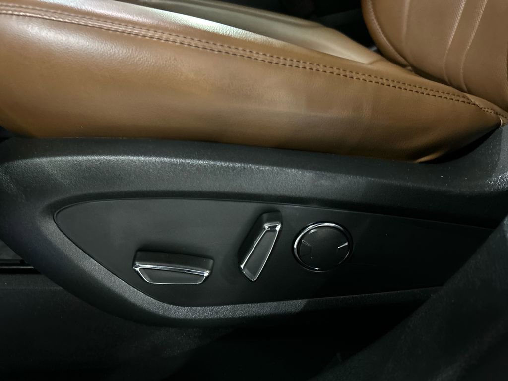 Used 2022 Lincoln Nautilus Reserve AWD/4WD image 11