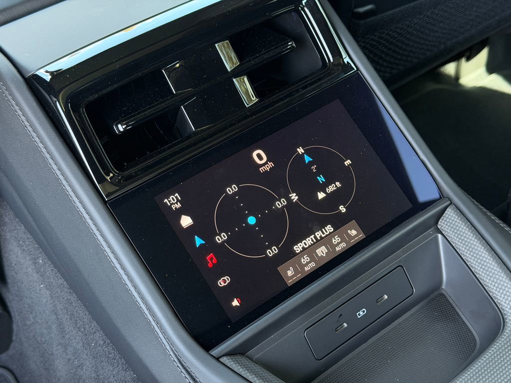 Used 2026 Porsche Panamera GTS image 35