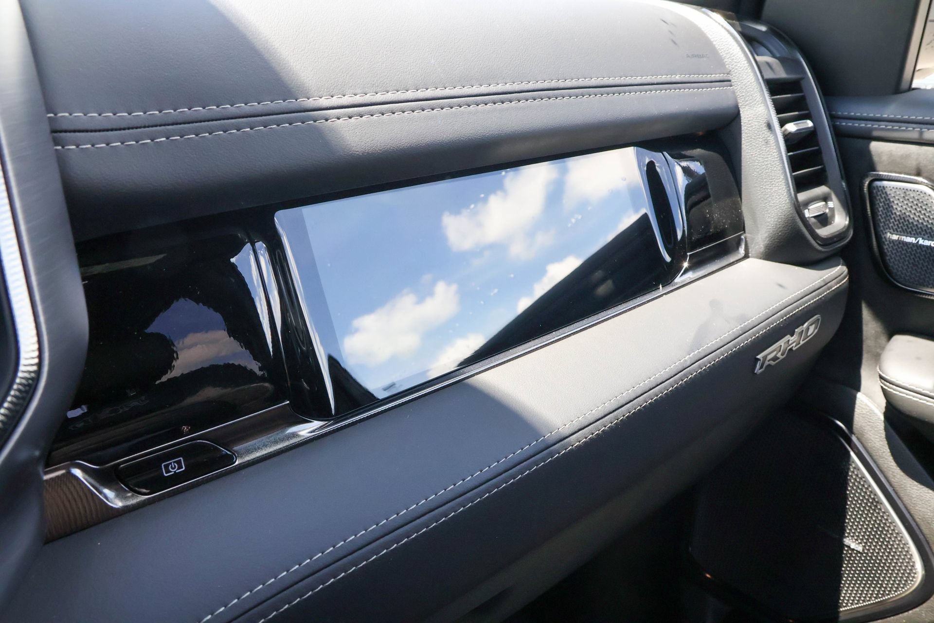 New 2026 RAM 1500 RHO AWD/4WD image 19