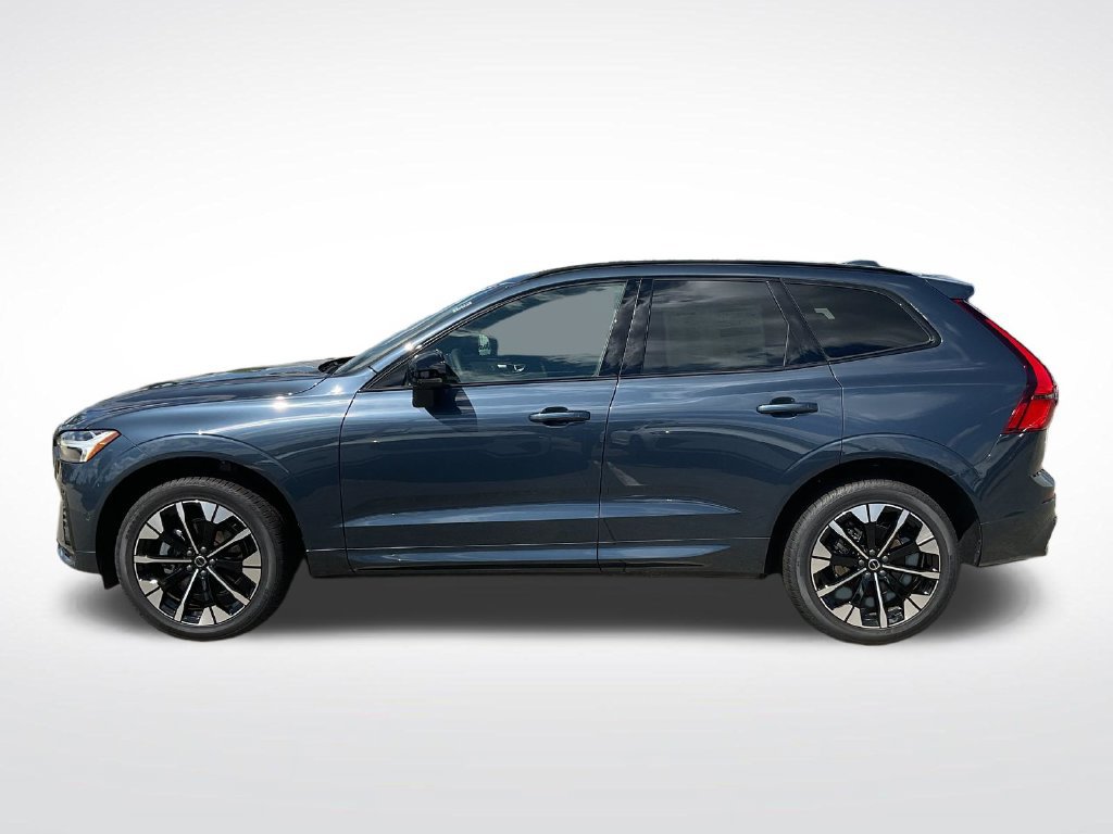 New 2026 Volvo XC60 B5 Plus w/ Protection Package Premier AWD/4WD image 5