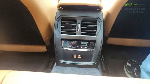 Used 2025 BMW i4 eDrive40 w/ M Sport Package RWD image 54