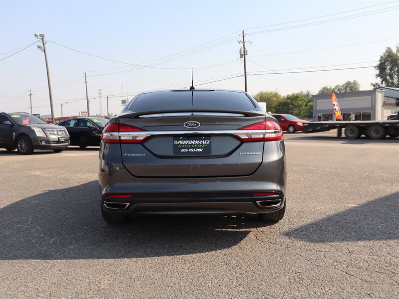 Used 2018 Ford Fusion Titanium AWD/4WD image 4