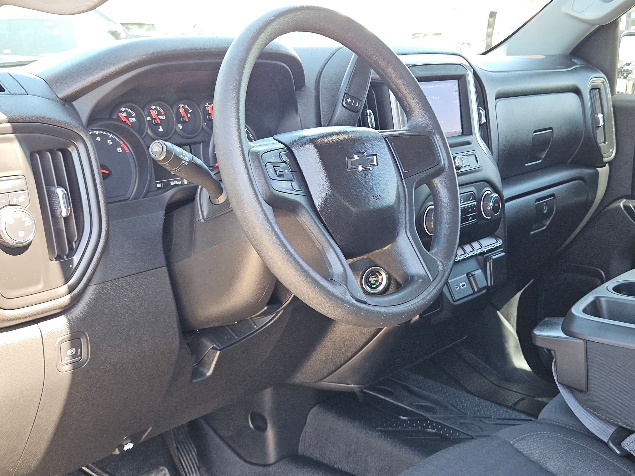 Used 2022 Chevrolet Silverado 1500 Custom image 10