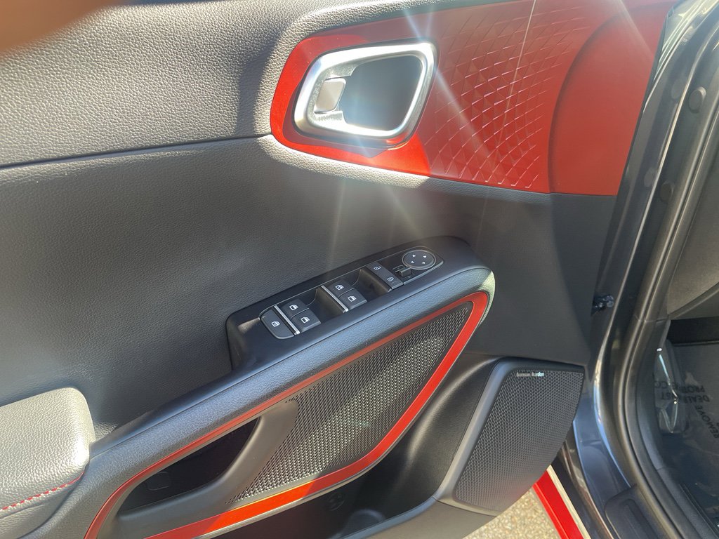 Used 2022 Kia Soul Turbo image 17