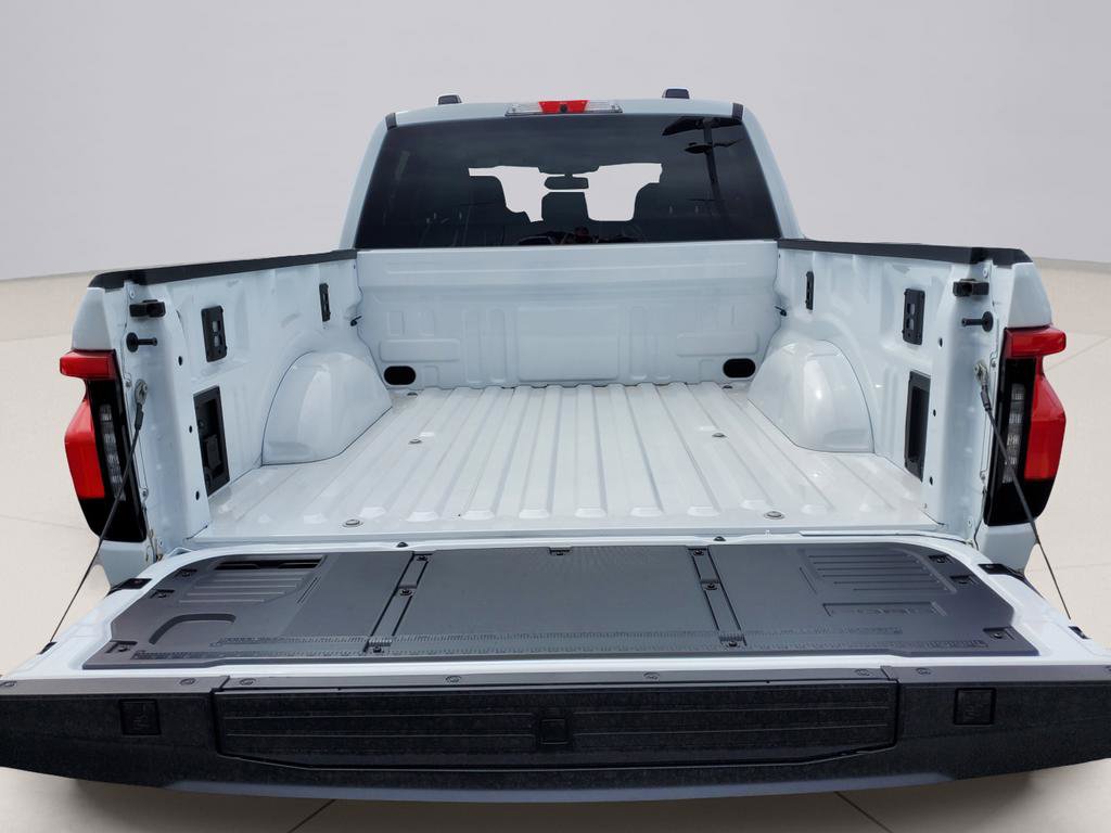 New 2025 Ford F150 Lightning Flash image 45
