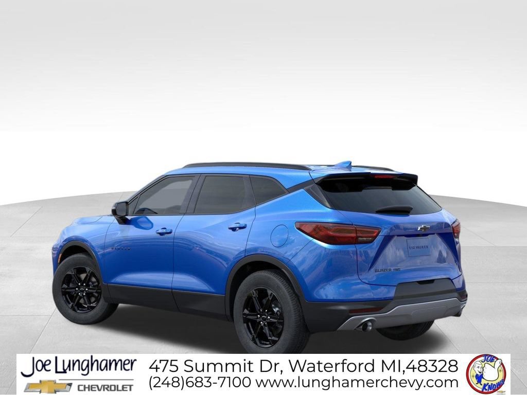 New 2026 Chevrolet Blazer LT w/ Midnight/Sport Edition AWD/4WD video 3
