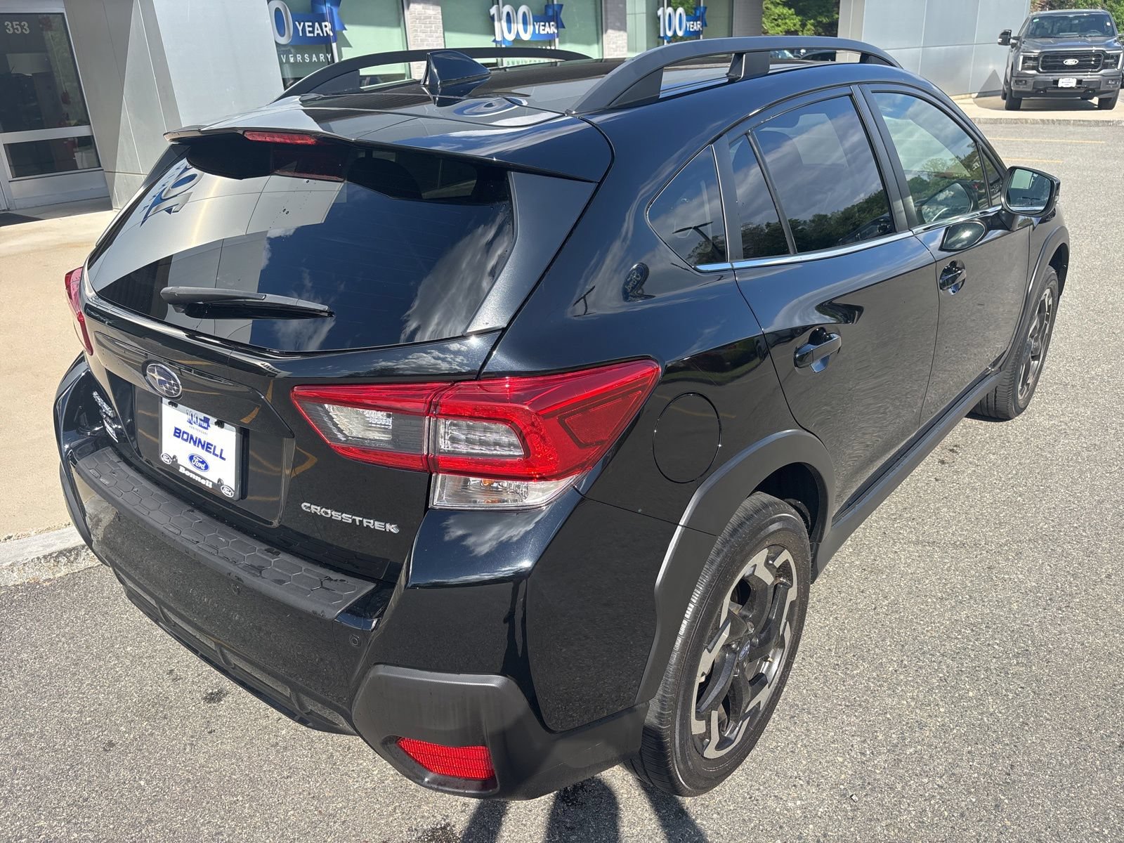 Used 2021 Subaru Crosstrek 2.5i Limited w/ Moonroof Package 2 AWD/4WD image 3