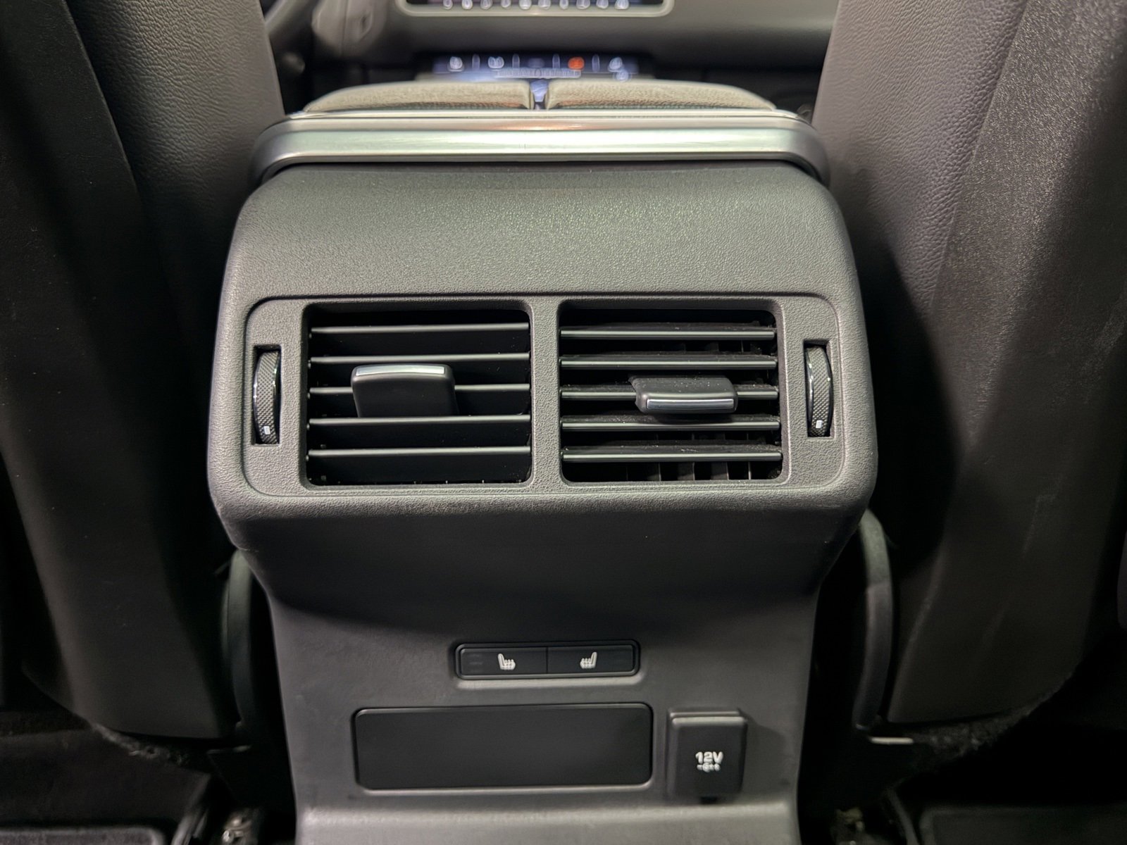 Used 2019 Land Rover Range Rover Velar S image 37