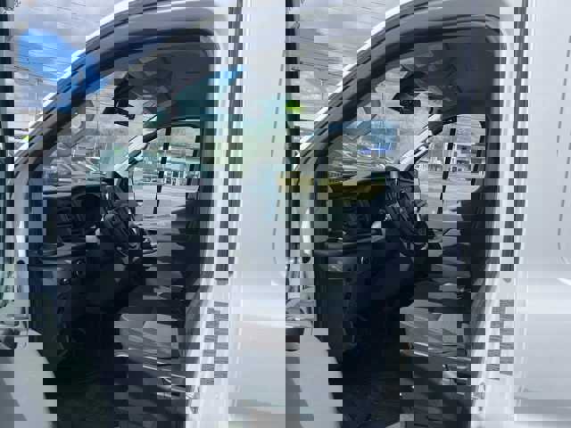 Used 2024 Ford Transit 250 Low Roof w/ Exterior Upgrade Package RWD image 16