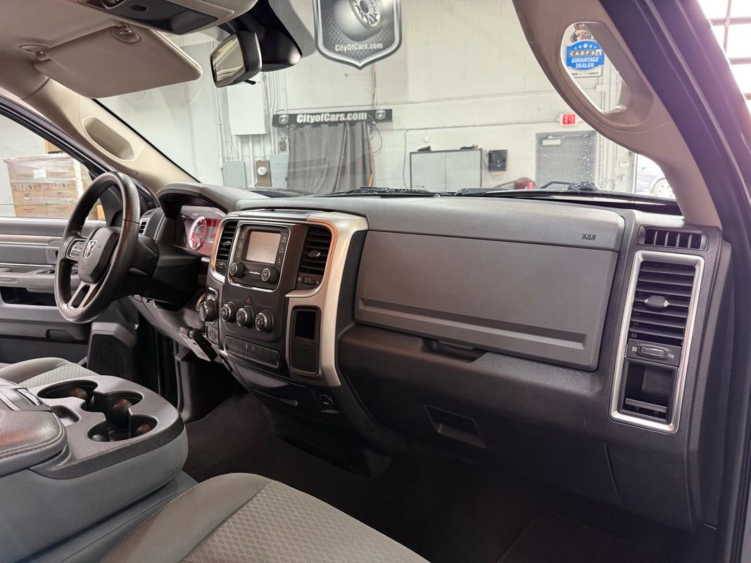 Used 2016 RAM 1500 Classic SLT image 19