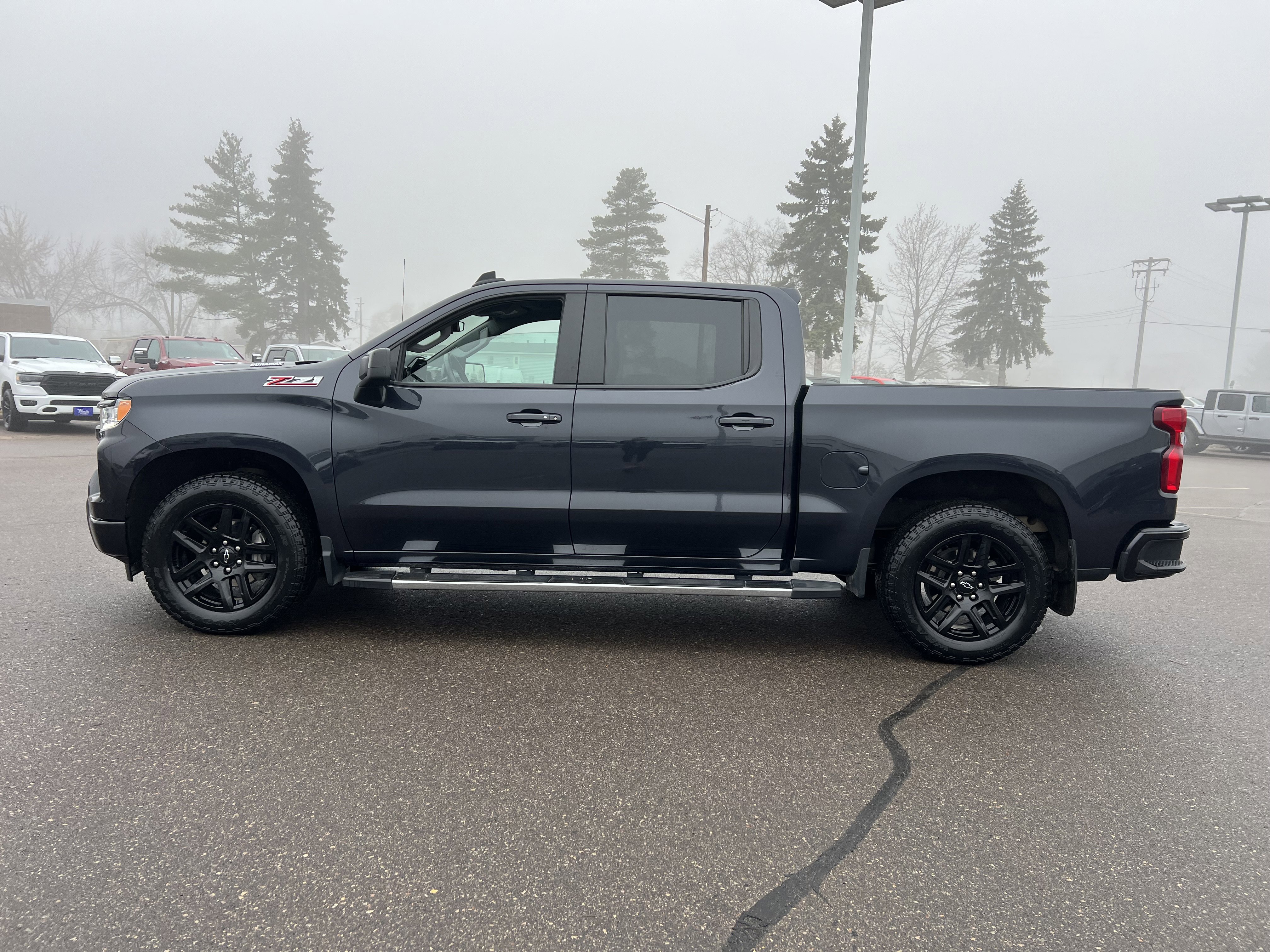 Certified 2023 Chevrolet Silverado 1500 RST image 4