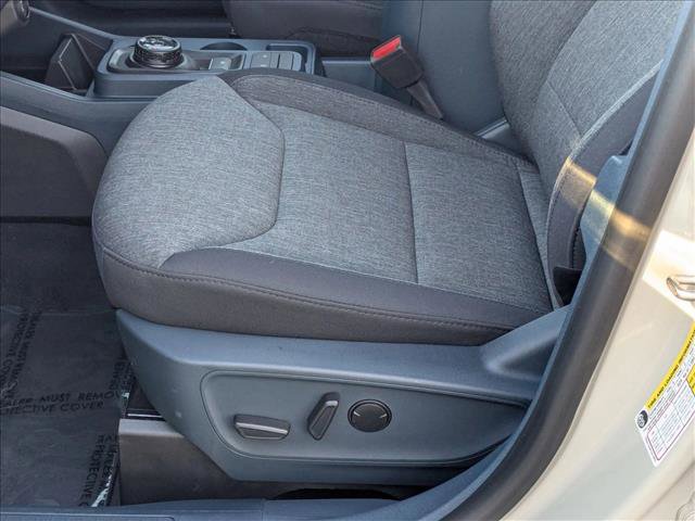 New 2025 Ford Maverick XLT w/ XLT Luxury Package image 4