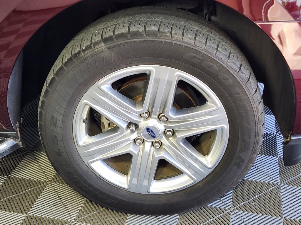 Used 2021 Ford Expedition XLT RWD image 9