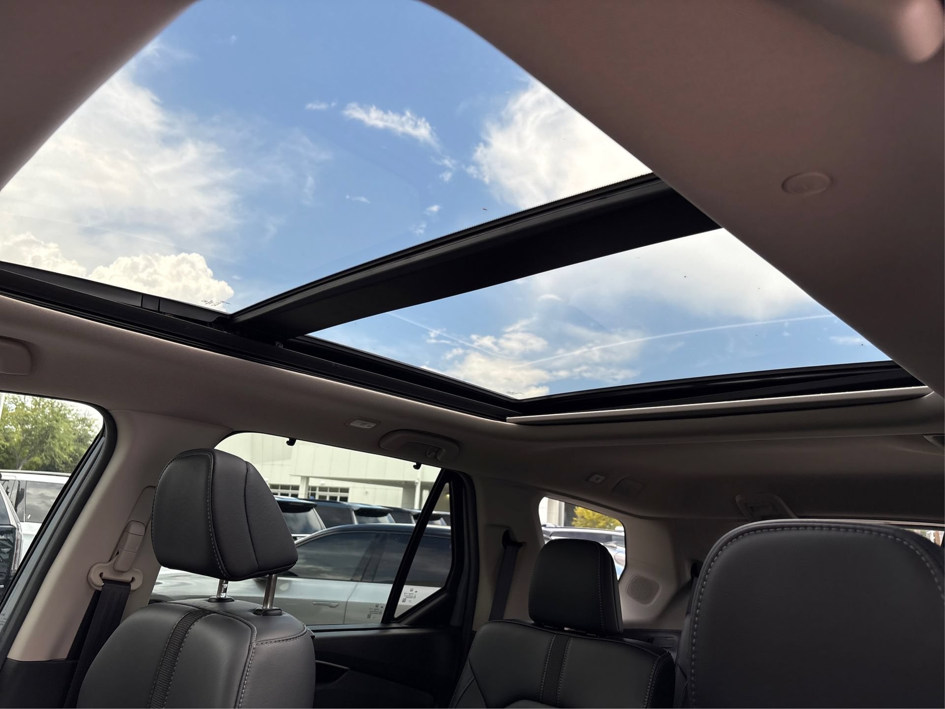 Used 2025 Honda Pilot Touring image 30
