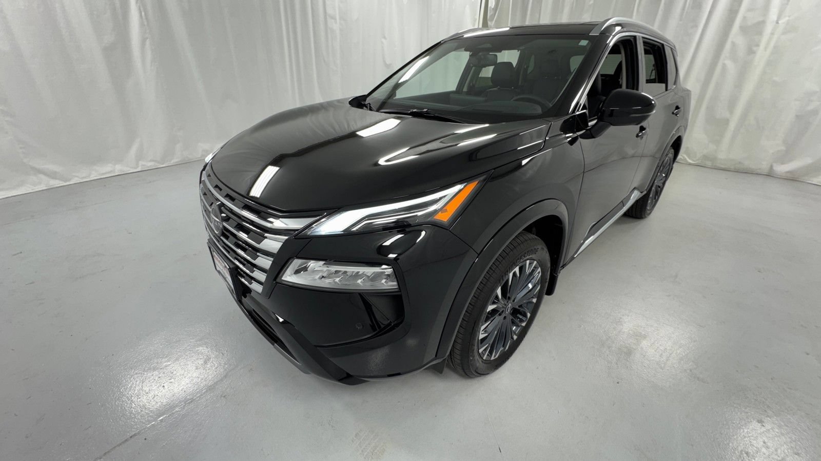 Certified 2026 Nissan Rogue Platinum w/ Platinum Premium Package AWD/4WD image 7