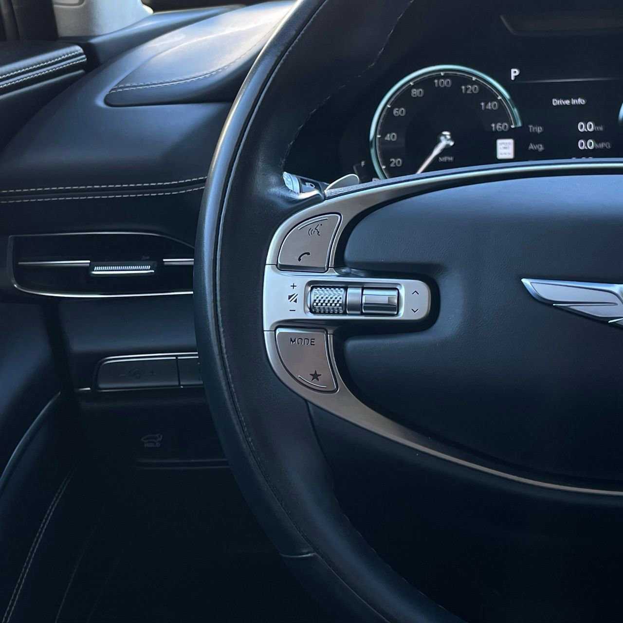 Used 2023 Genesis GV80 3.5T image 13