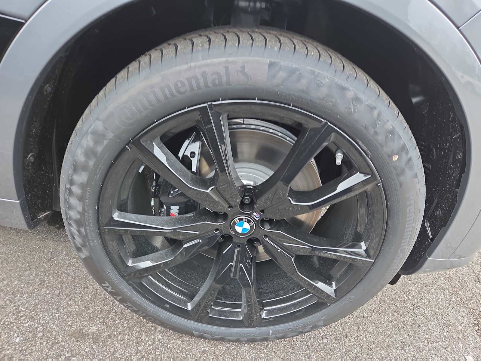 New 2026 BMW X7 xDrive40i w/ M Sport Package image 2