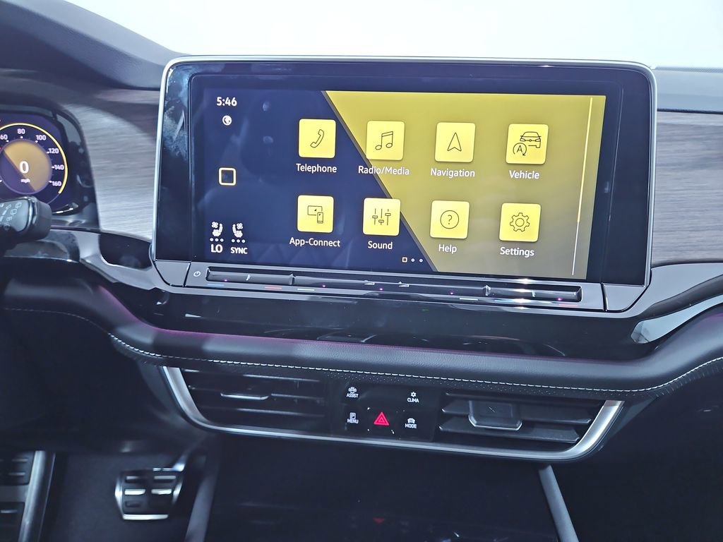 New 2026 Volkswagen Atlas SEL Premium R-Line image 18