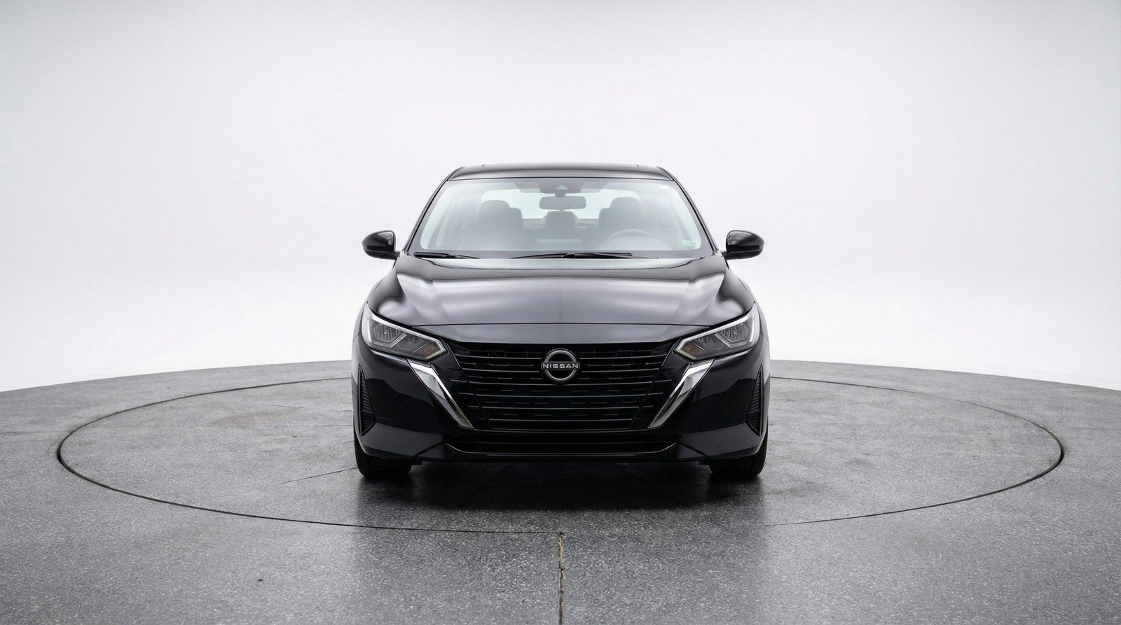 Used 2025 Nissan Sentra SV image 2